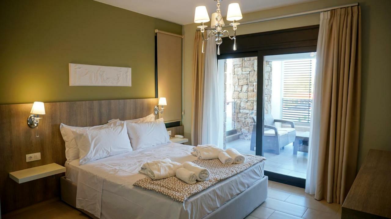 Agnes Deluxe Hotel Pefkochori Dış mekan fotoğraf