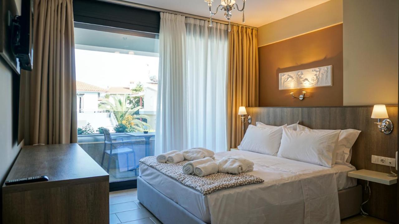 Agnes Deluxe Hotel Pefkochori Dış mekan fotoğraf