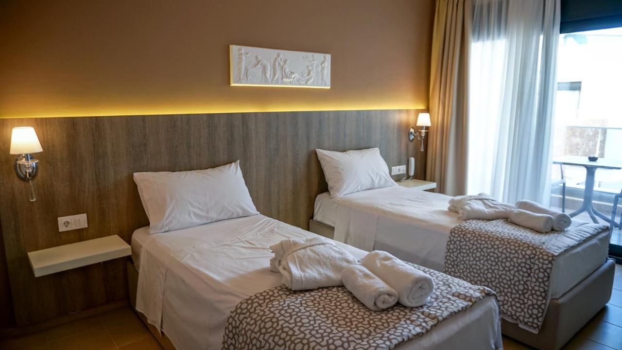Agnes Deluxe Hotel Pefkochori Dış mekan fotoğraf
